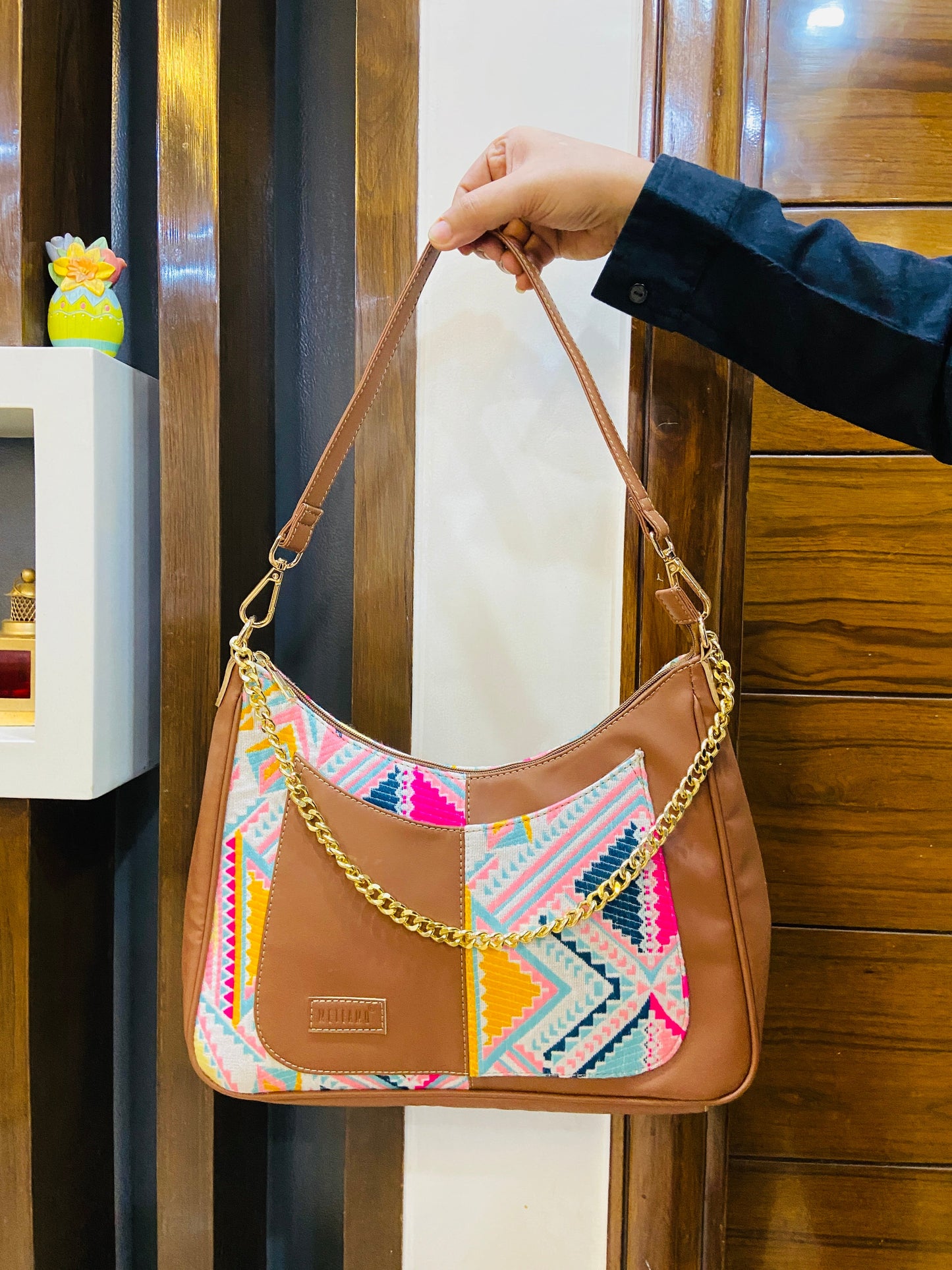 🎁 Crescent Baguette - Pink Trivia - Everyday Shoulder Bag (BOGO) (Discount)