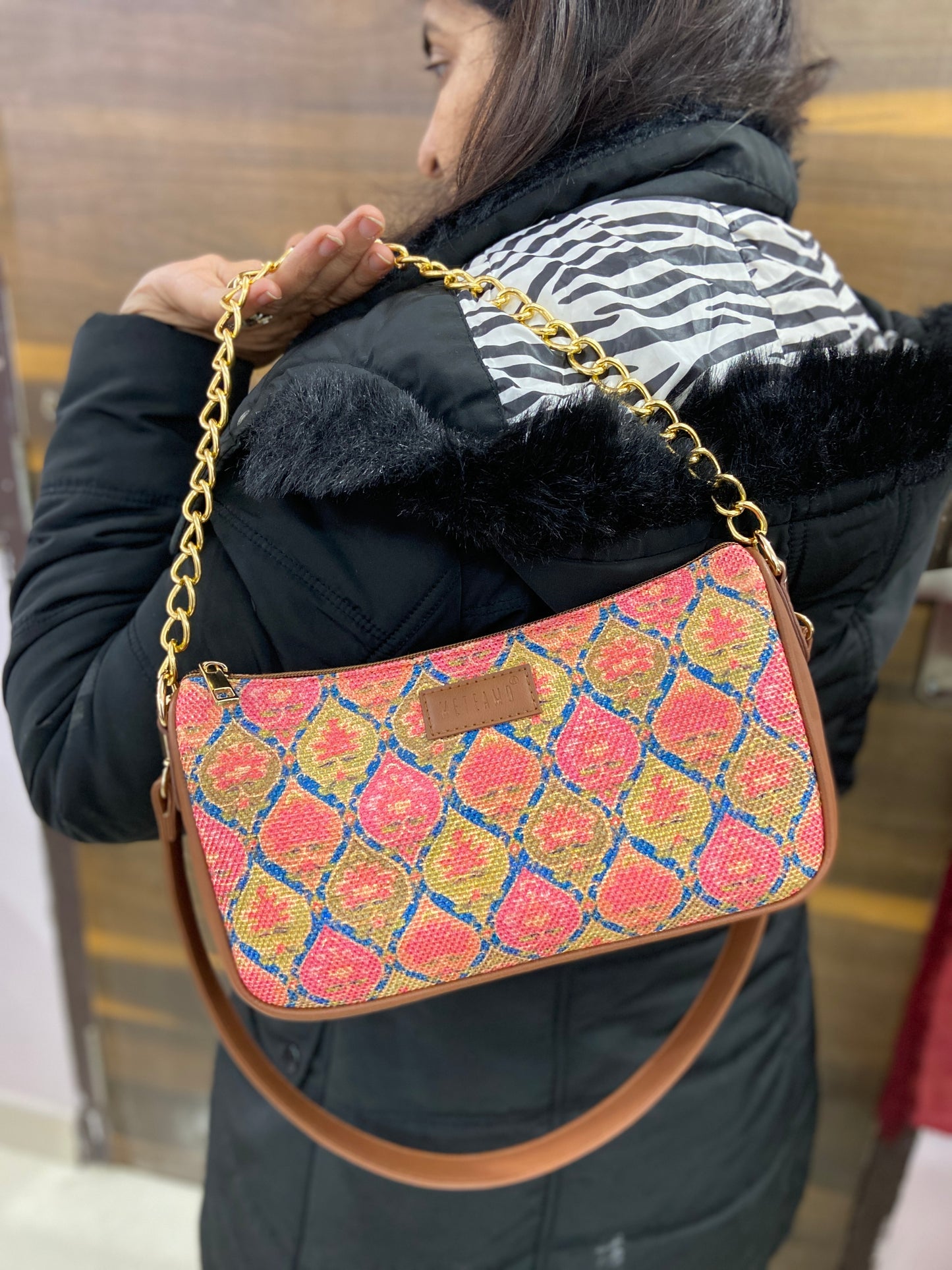 Imprint Baguette - Ruhani - Everyday Shoulder Bag