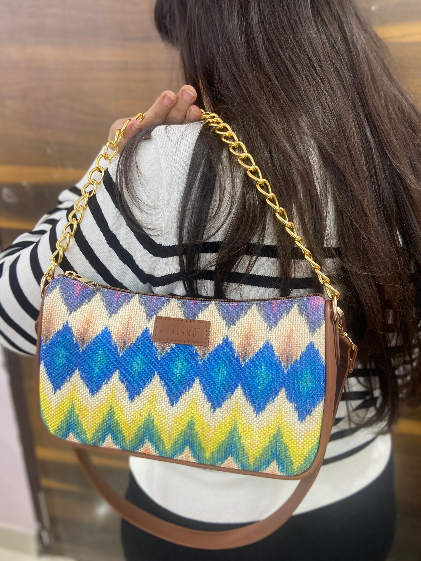 Imprint Baguette - Multicolor Chevron - Everyday Shoulder Bag