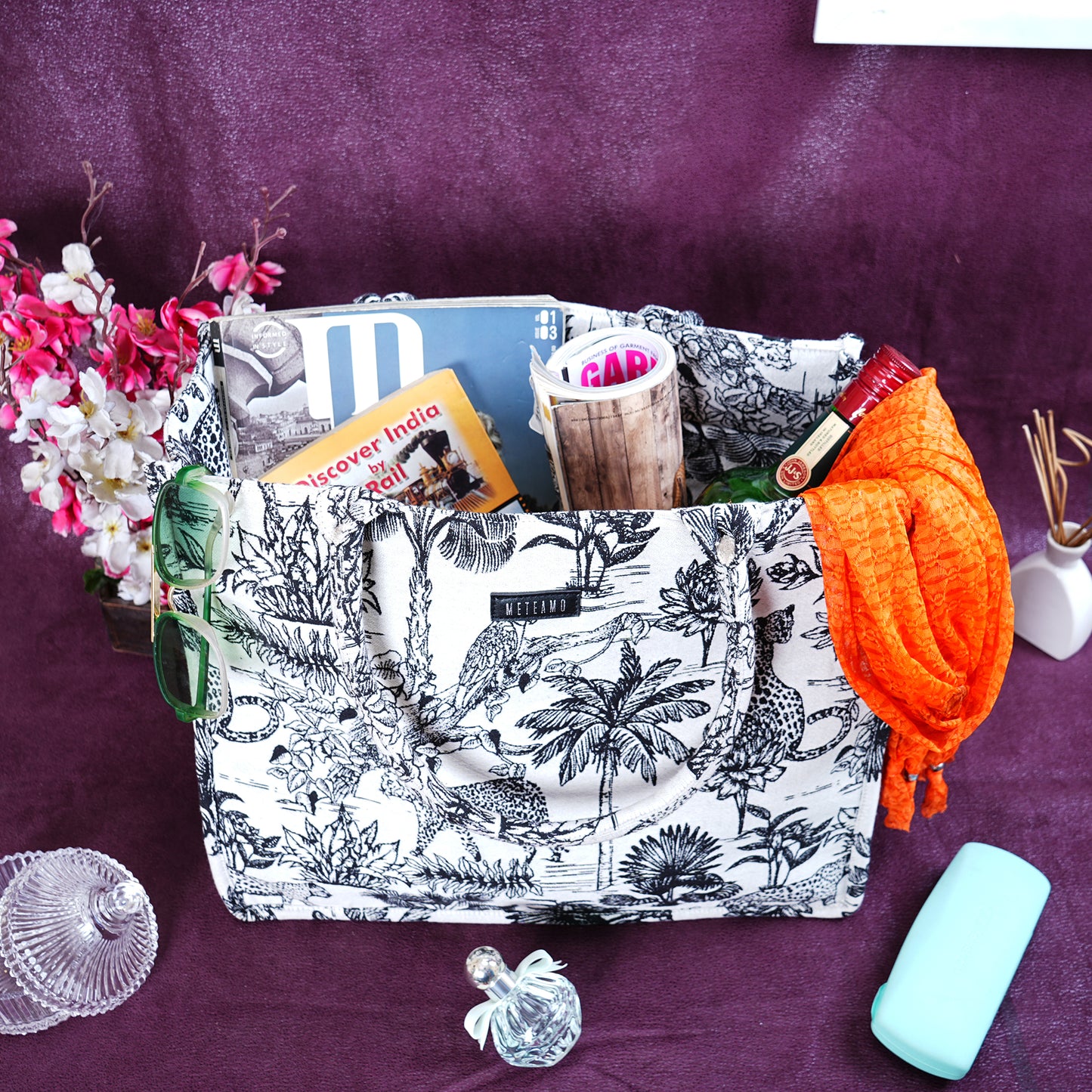 Vufia - Black & White Jacquard Box Bag - Jumbo