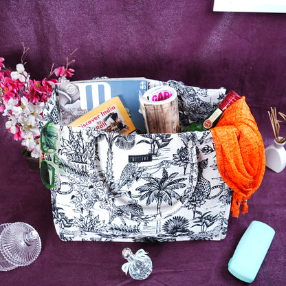 Vufia - Black & White Jacquard Box Bag - Jumbo