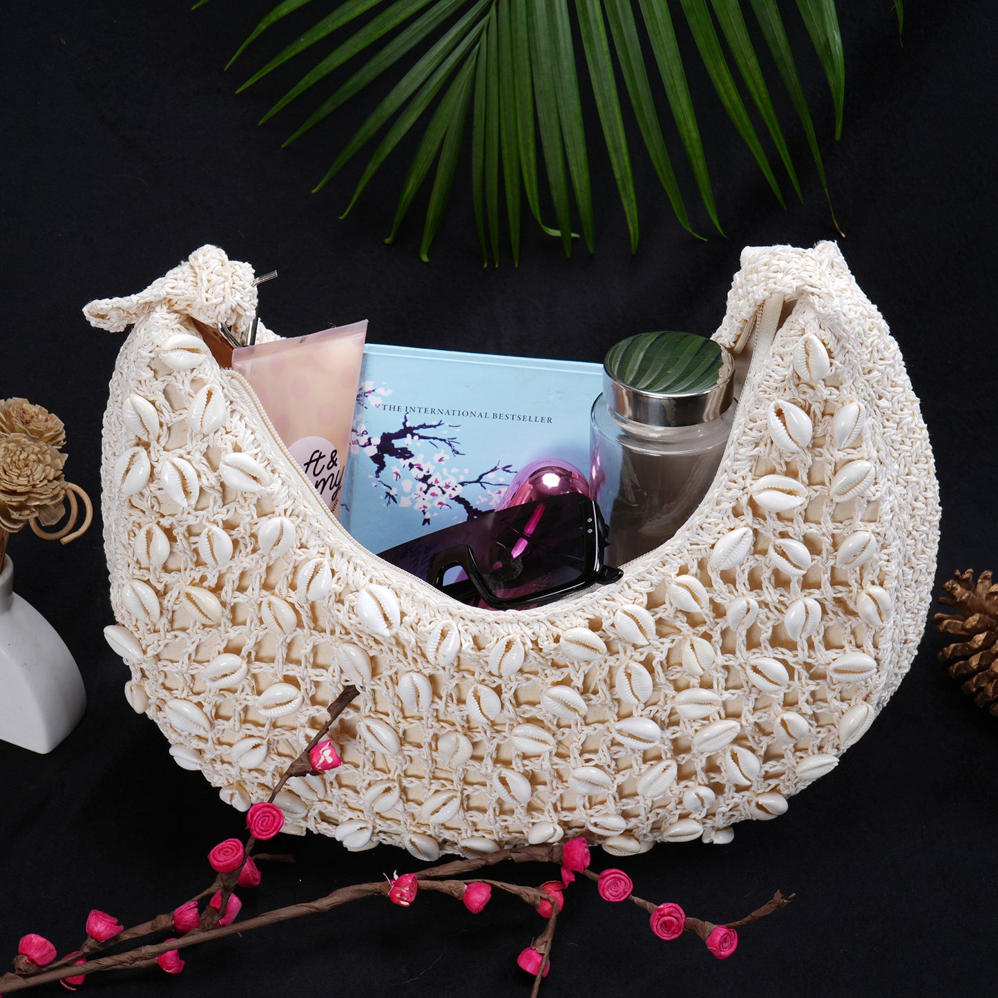 Araah- Raffia & Seashell Shoulder Bag