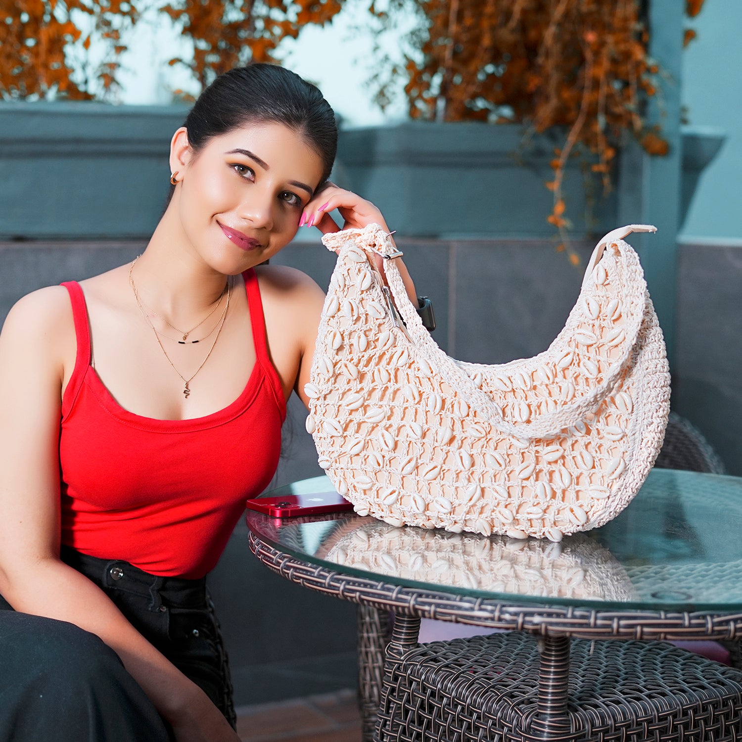 Araah- Raffia & Seashell Shoulder Bag