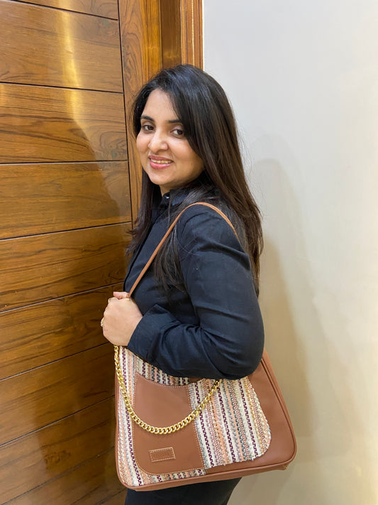 Crescent Baguette - Sand - Everyday Shoulder Bag (BOGO)