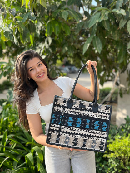 Artisan Weave Tote - Andaz
