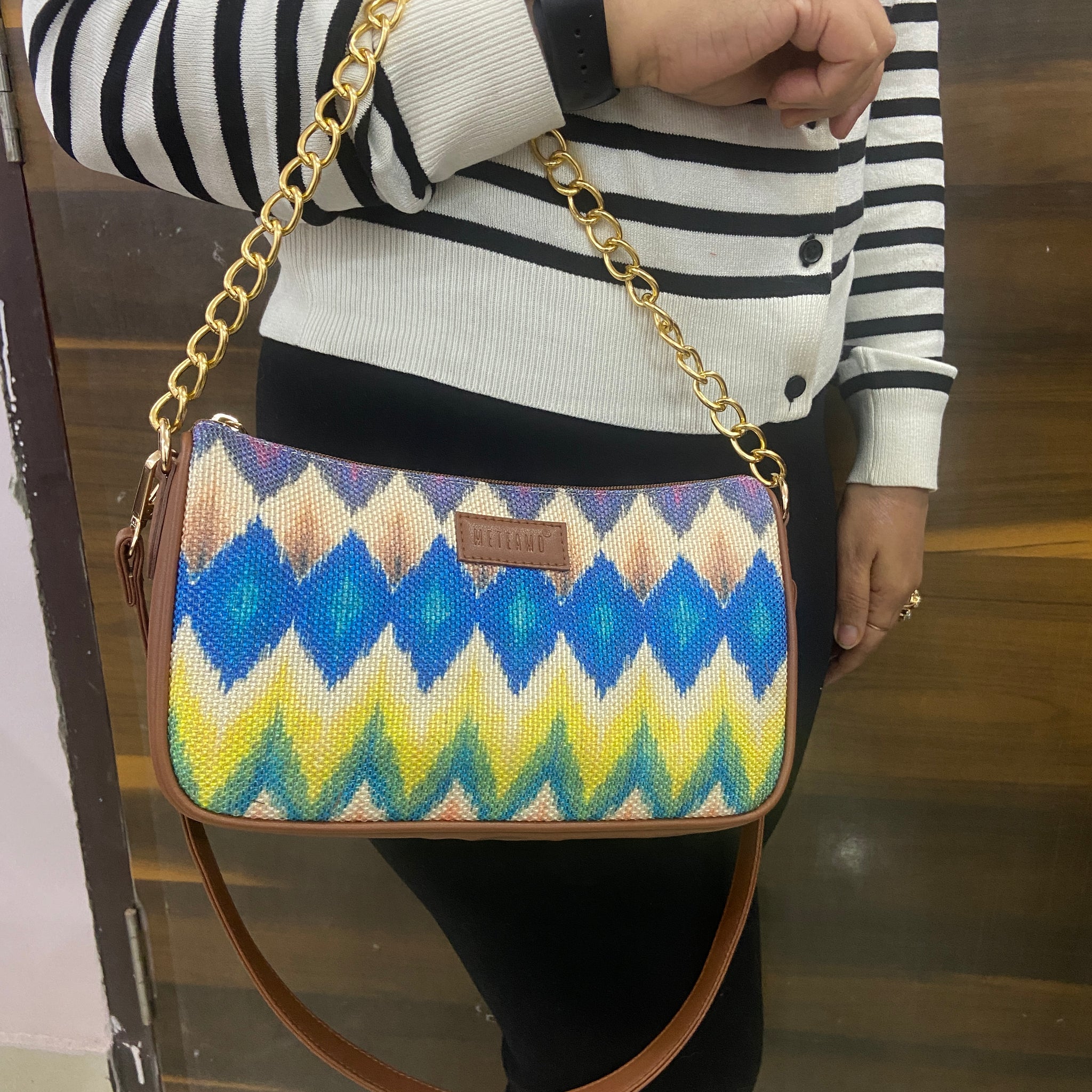 Imprint Baguette - Multicolor Chevron - Everyday Shoulder Bag