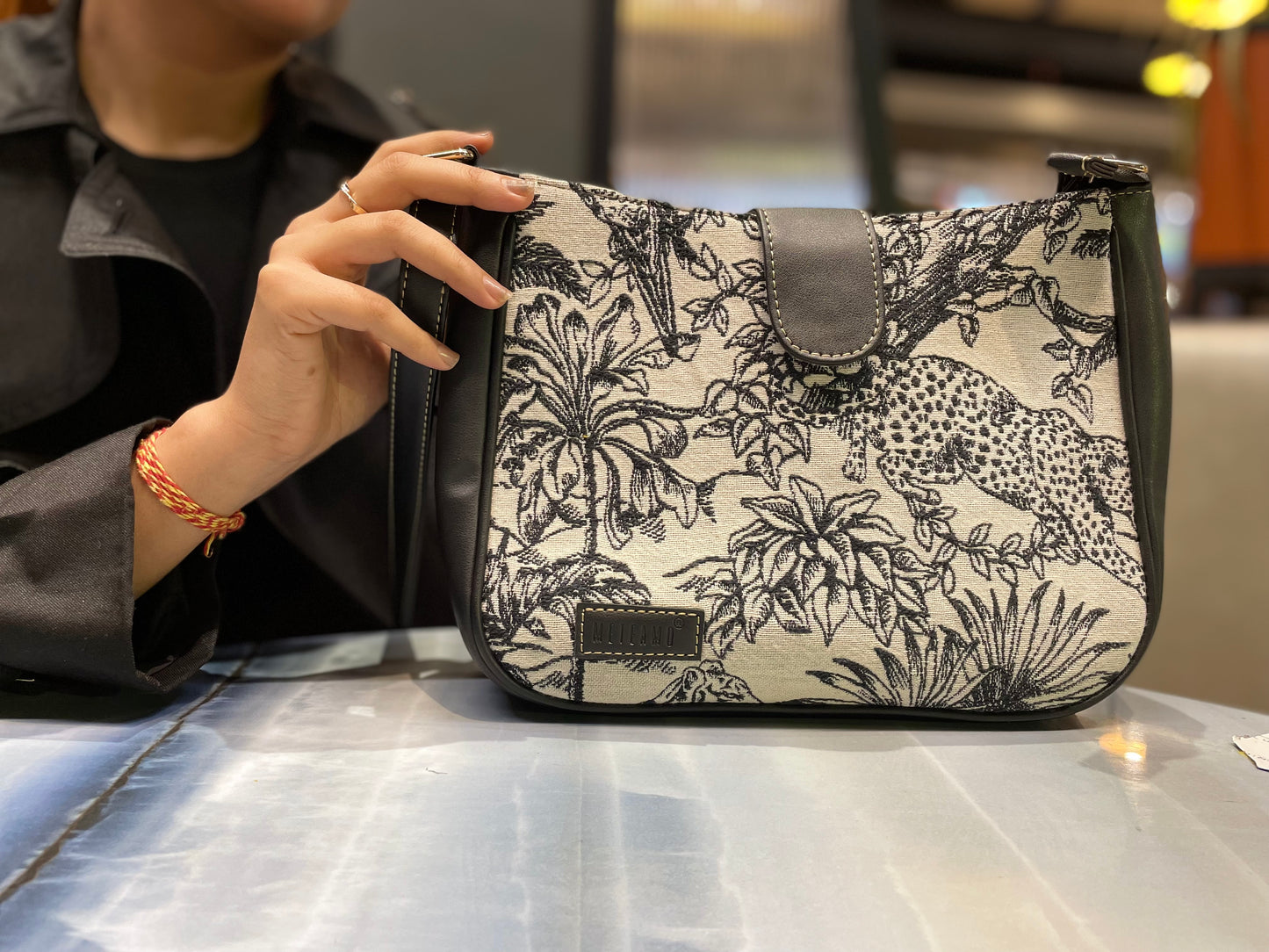 Artisan Weave Sling Bag - Vufia