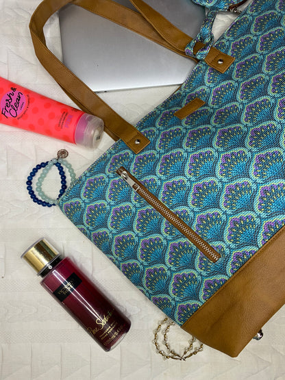 Blue Lotus - Tote Bag with Mini Pouch