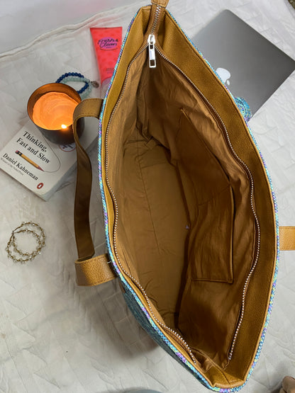 Blue Lotus - Tote Bag with Mini Pouch