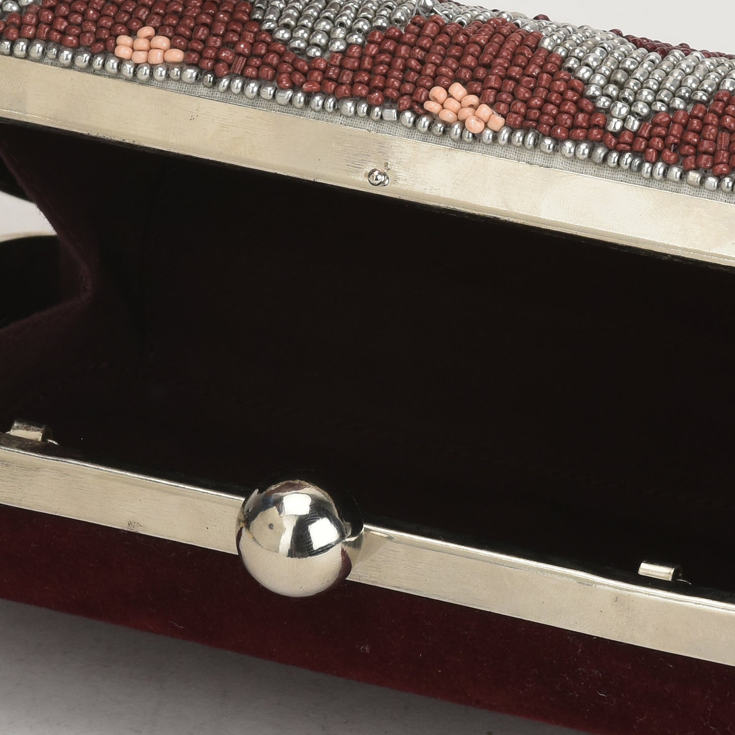 Wavy Beads - Tricolor Clutch Bag